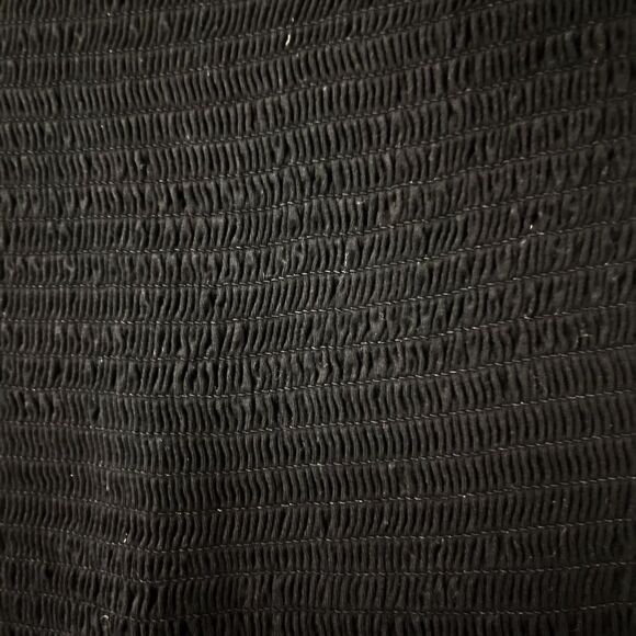 Brandy Melville Charlene Off the Shoulder Smocked Off Top One Size - Picture 7 of 7